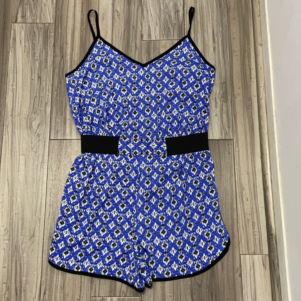 Fire LosAngeles Romper Sz. M
